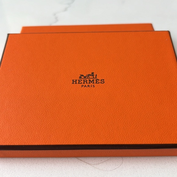Hermes empty small box - Picture 3 of 3
